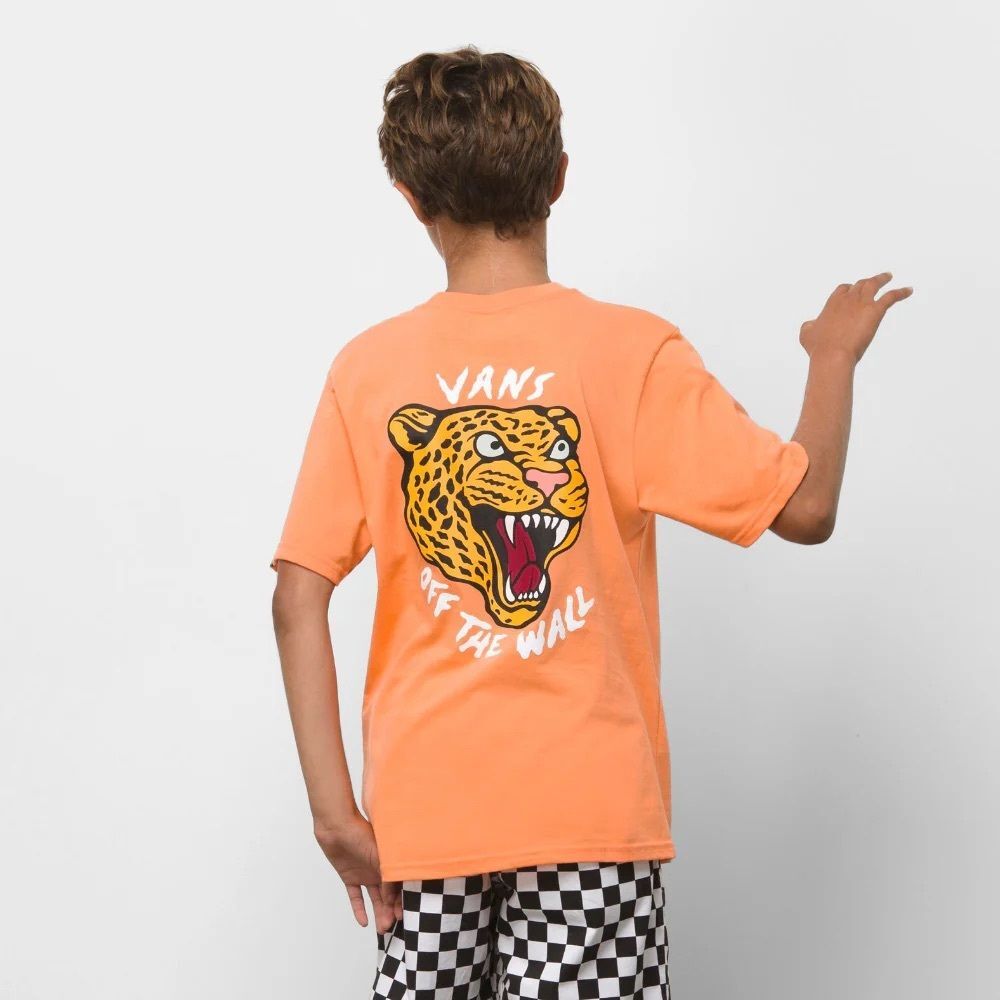 Youth M
10-12 Vans Classic Fit White Tee, Leopard Graphic Print